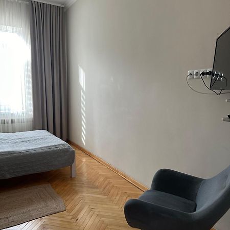 Апартаменти Тобілевича 3 Lviv Exterior photo