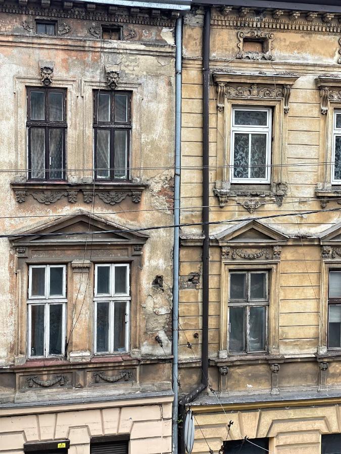 Апартаменти Тобілевича 3 Lviv Exterior photo